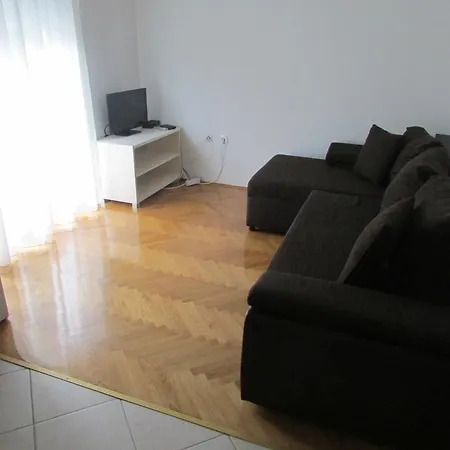 Apartmani I Sobe Grga Starigrad Paklenica Room photo