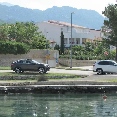 Apartmani I Sobe Grga Starigrad Paklenica Exterior photo