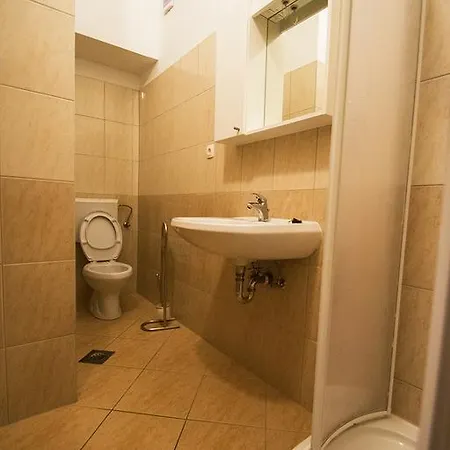 Apartmani I Sobe Grga Starigrad Paklenica Exterior photo