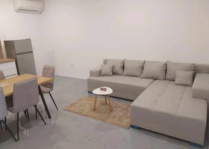 Apartmani I Sobe Grga