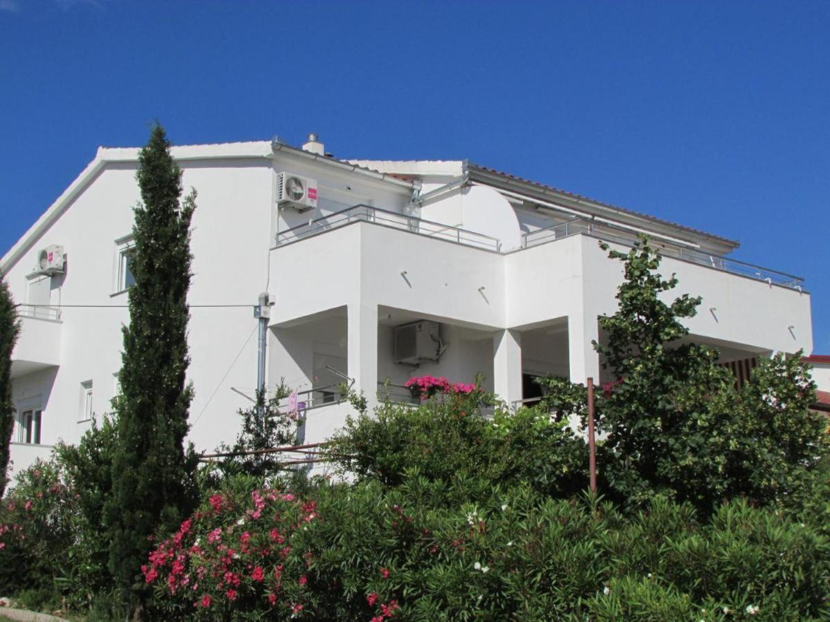 I Sobe Grga Apartment
