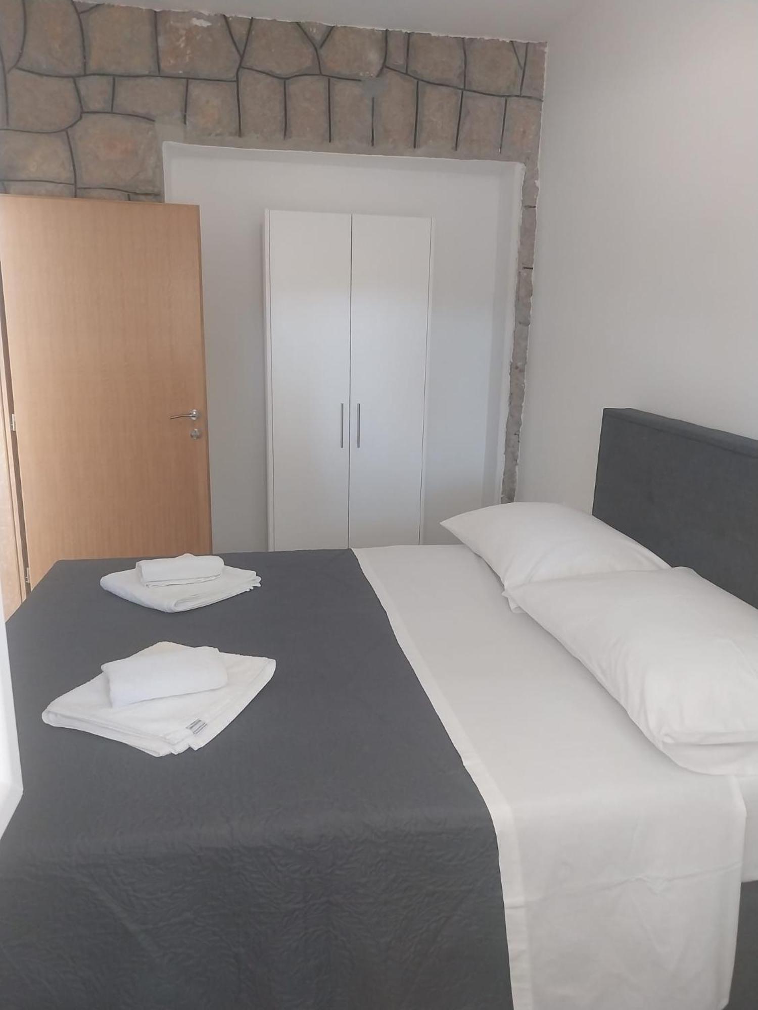 I Sobe Grga Apartment